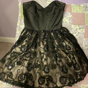 Cocktail Prom Dress - Jessica McClintock For Gunne Sax - Size 3 - Black Dress